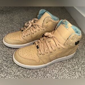 Air Jordan 1 Retro High OG PRL GG SAND DUNE